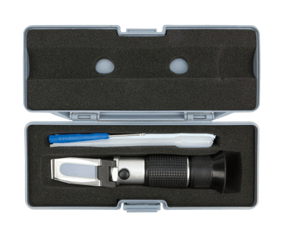 REFRACTOMETER